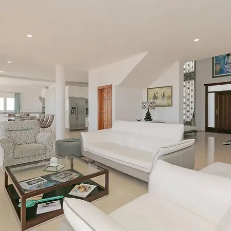 Villa Athena With Private Heated Pool And Sea Views Costa Adeje (Tenerife)