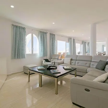 Villa Athena With Private Heated Pool And Sea Views *