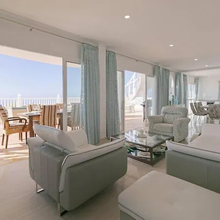 Villa Athena With Private Heated Pool And Sea Views Costa Adeje (Tenerife)